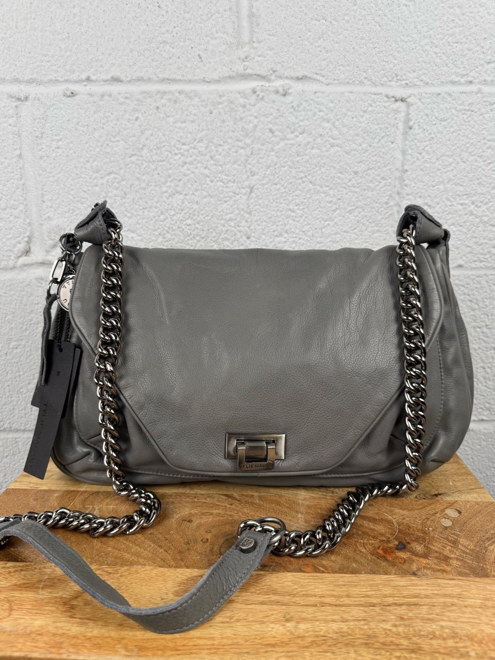 Tylie Malibu Gray Leather Chain Strap Shoulder Bag